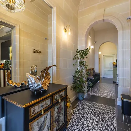 Отель Maison Medina Malta 4*